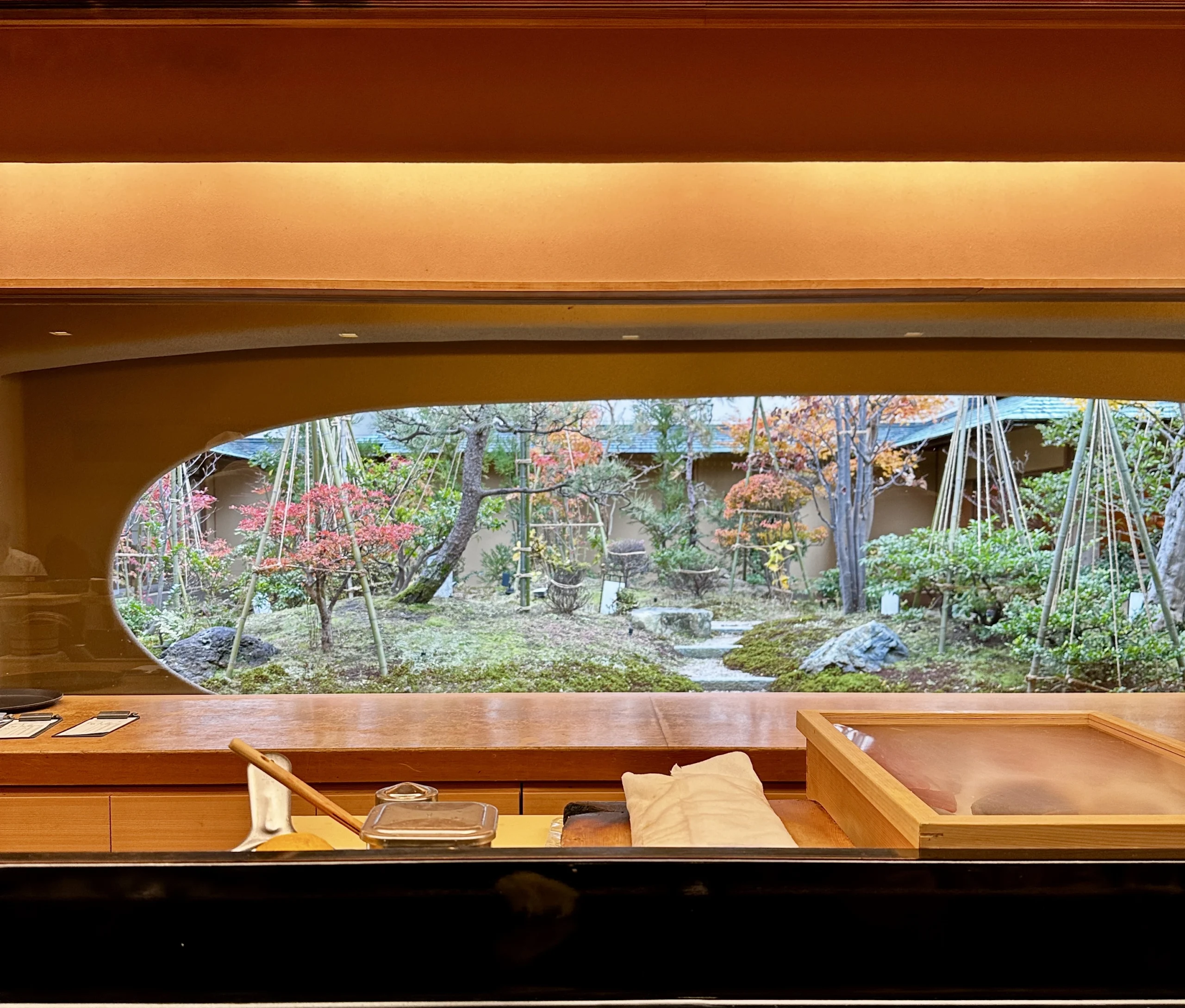 寿司カウンターからの景色が素晴らしい