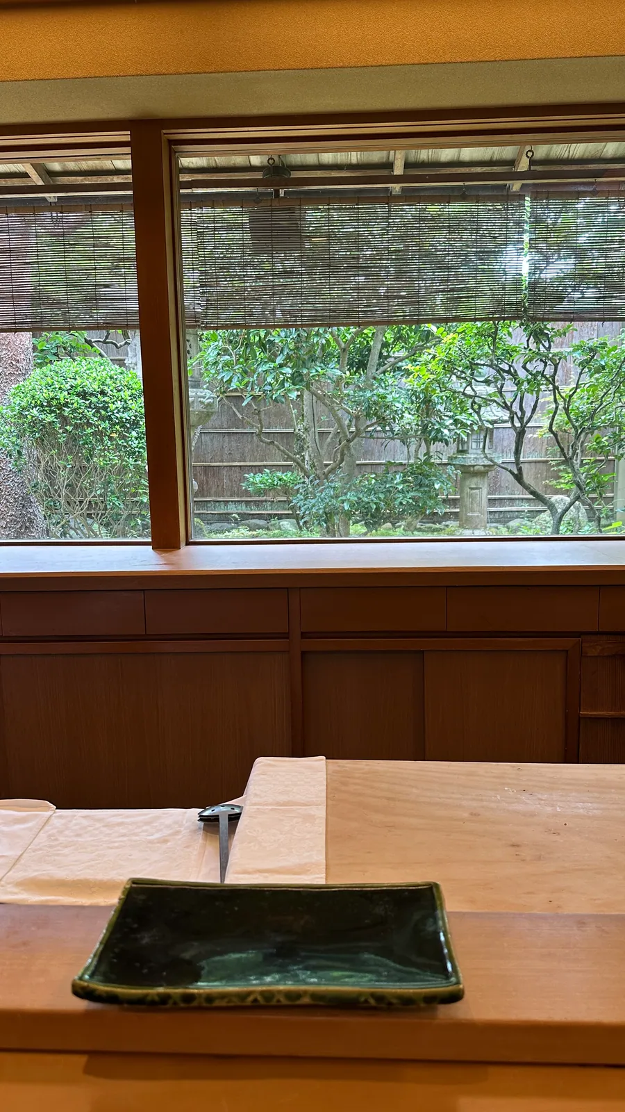 天金の店内から望む庭