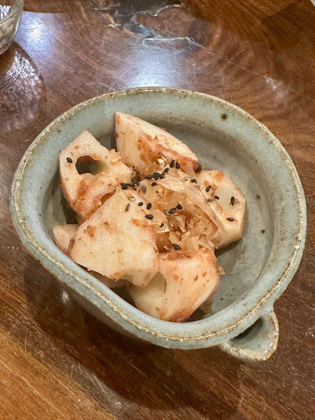 新レンコンを梅肉で和えた一品