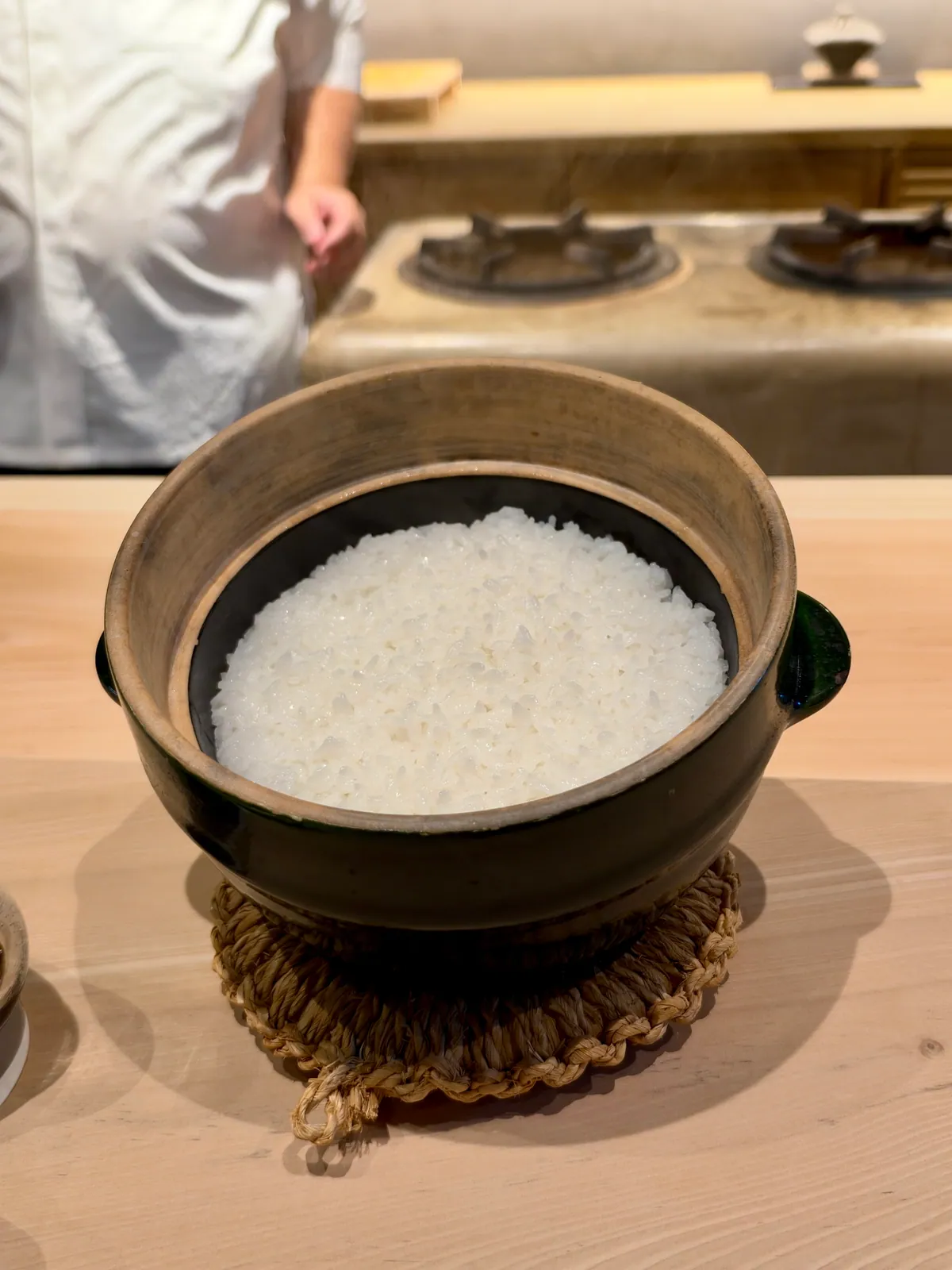 つやのある炊きたてのご飯